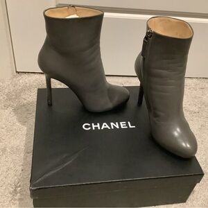 CHANEL Dark Gray Heeled Boots